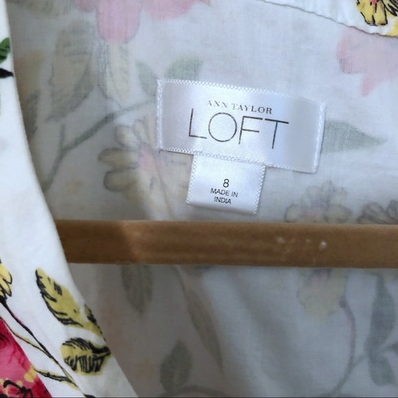 LOFT White Floral Button Up Top Size 8 - Picture 7 of 8